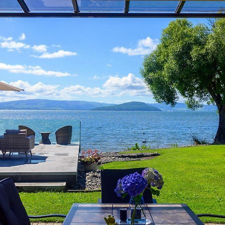 Tranquility Lakefront Rotorua Exterior photo