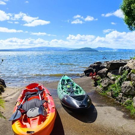 Tranquility Lakefront Rotorua Exterior photo