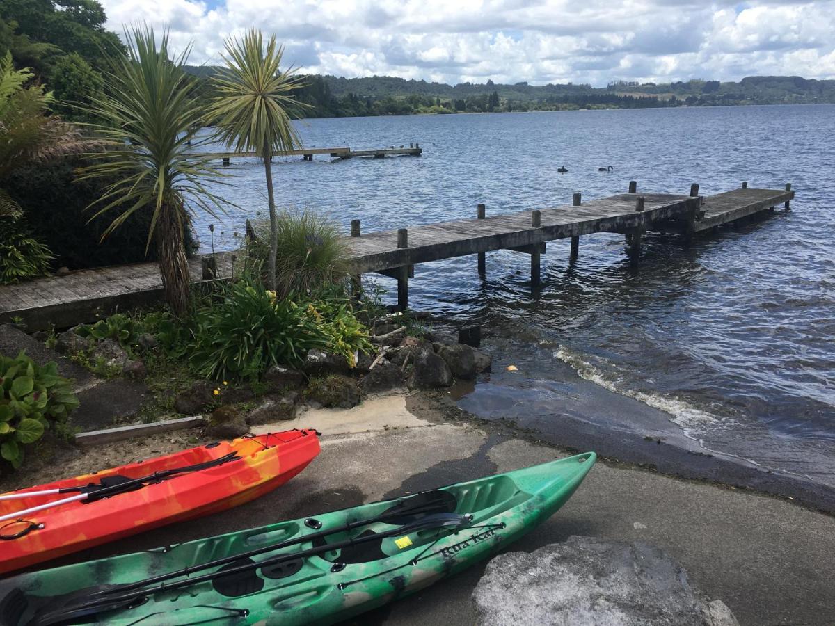 Tranquility Lakefront Rotorua Exterior photo